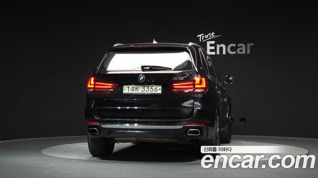 BMW X5 2018 — photo 4
