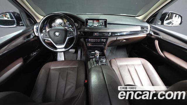 BMW X5 2018 — photo 10