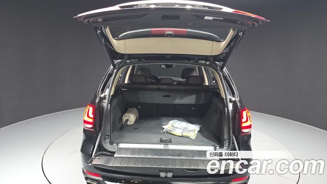 BMW X5 2018 — photo 26