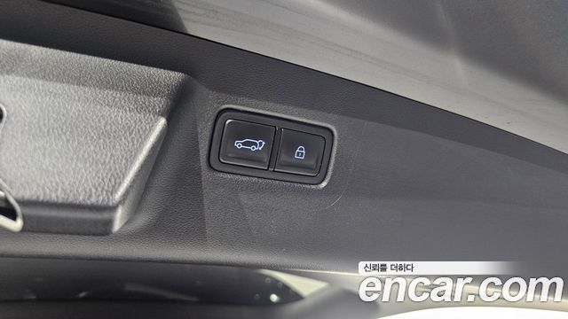 Hyundai Santafe 2025 — photo 26