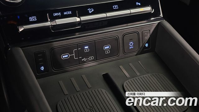 Hyundai Santafe 2025 — photo 34