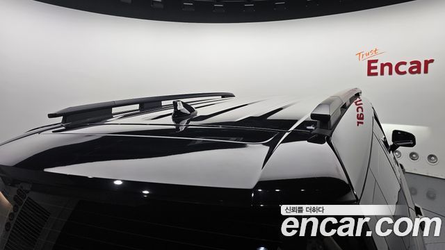 Hyundai Santafe 2025 — photo 38