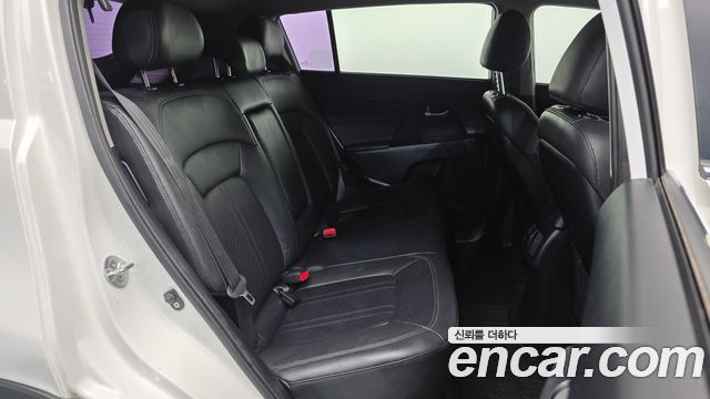 Kia Sportage 2015 — photo 12