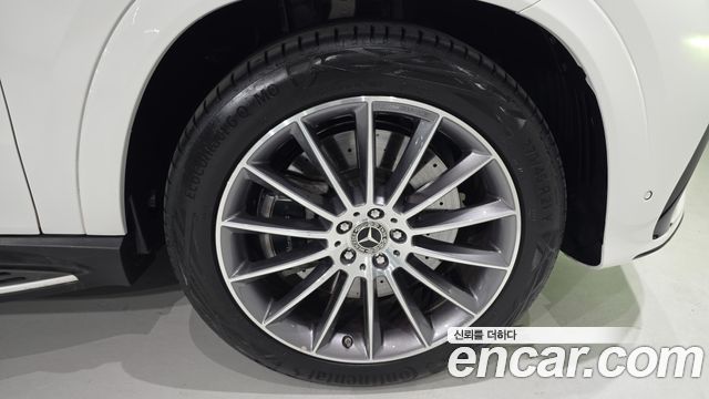 Mercedes-Benz GLE-Class 2026 — photo 5