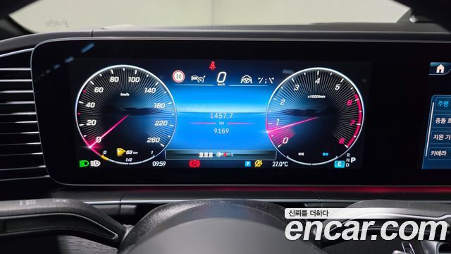 Mercedes-Benz GLE-Class 2026 — photo 15