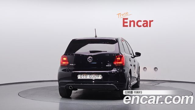Volkswagen Polo 2016 — photo 4