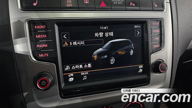 Volkswagen Polo 2016 — photo 17