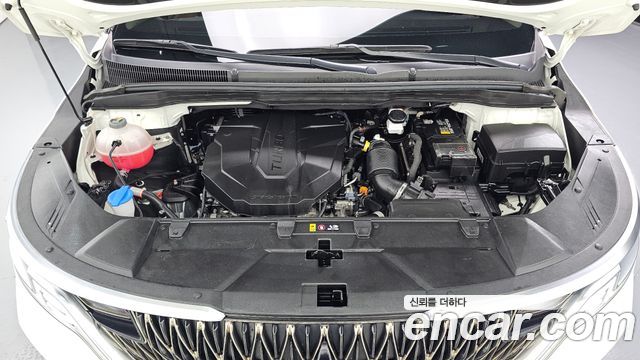 Kia Canival 2021 — photo 6