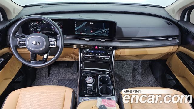 Kia Canival 2021 — photo 10
