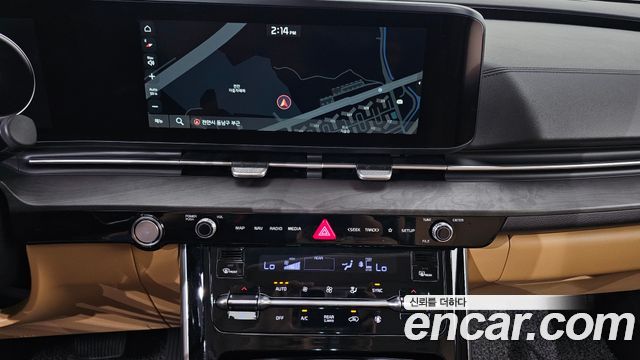 Kia Canival 2021 — photo 22
