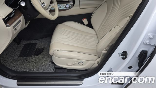Genesis G80 2022 — photo 26
