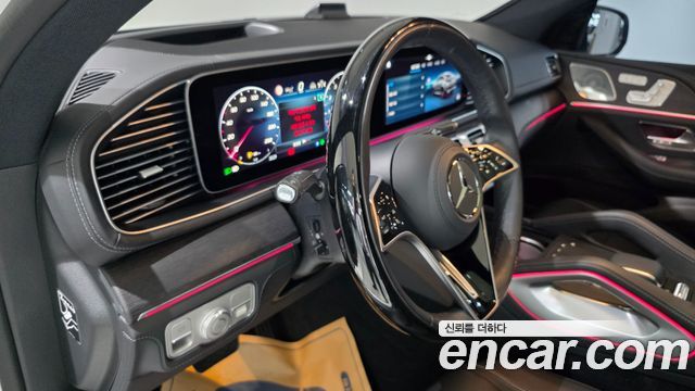 Mercedes-Benz GLE-Class 2026 — photo 14