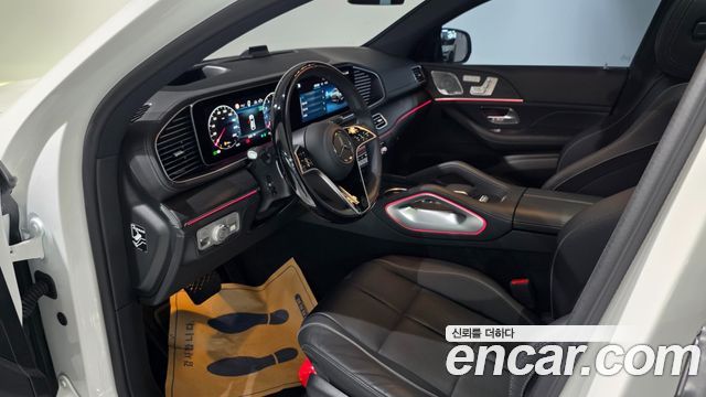 Mercedes-Benz GLE-Class 2026 — photo 18