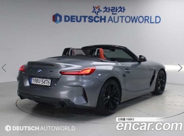 BMW Z4 2023 — photo 3