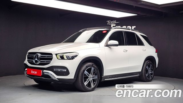 Mercedes-Benz GLE-Class 2020 — photo 1