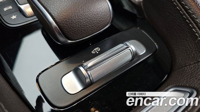 Mercedes-Benz GLE-Class 2020 — photo 18