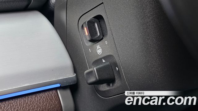 Mercedes-Benz GLE-Class 2020 — photo 19