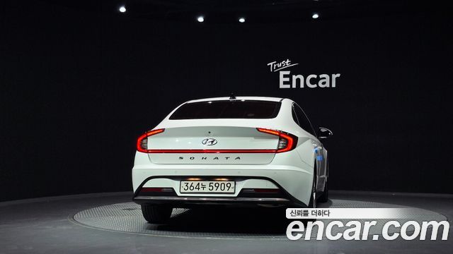 Hyundai Sonata 2022 — photo 4