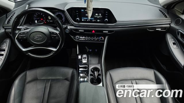 Hyundai Sonata 2022 — photo 10