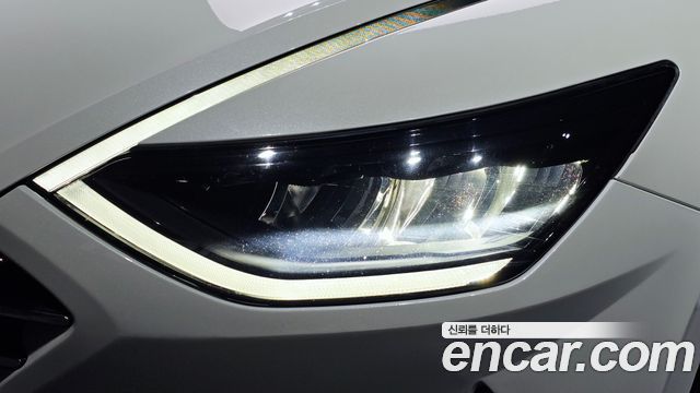 Hyundai Sonata 2022 — photo 8