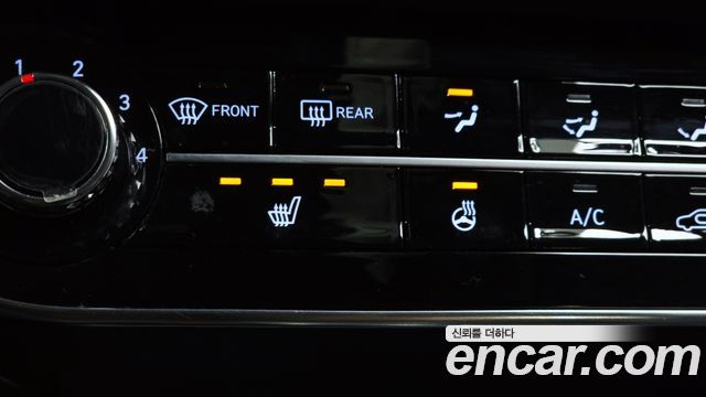 Hyundai Sonata 2022 — photo 31