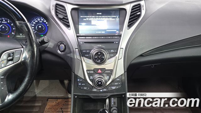 Hyundai Grandeur 2013 — photo 14