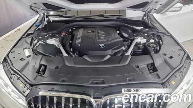 BMW 7-Series 2022 — photo 15