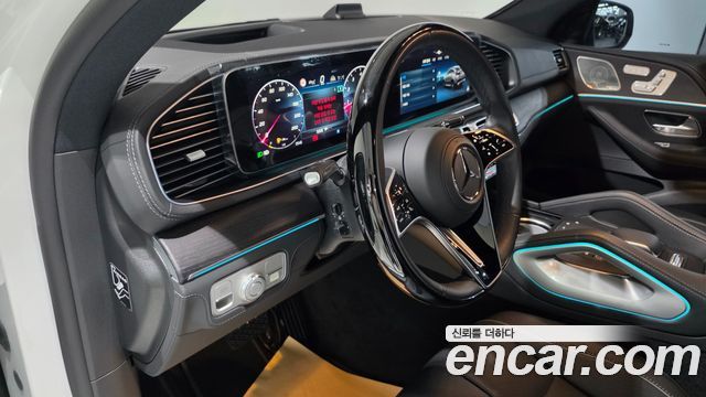 Mercedes-Benz GLE-Class 2026 — photo 15