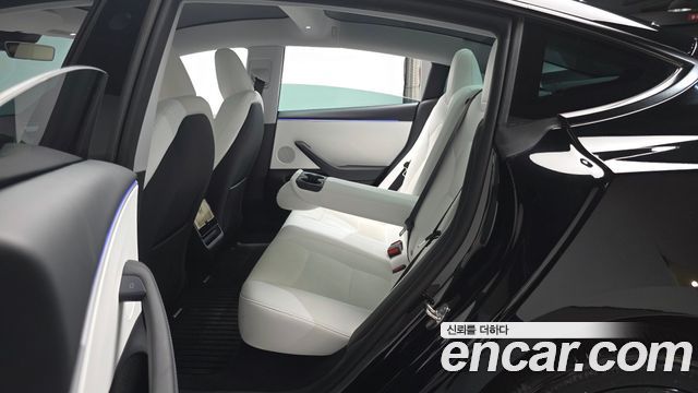 Tesla Model 3 2024 — photo 18