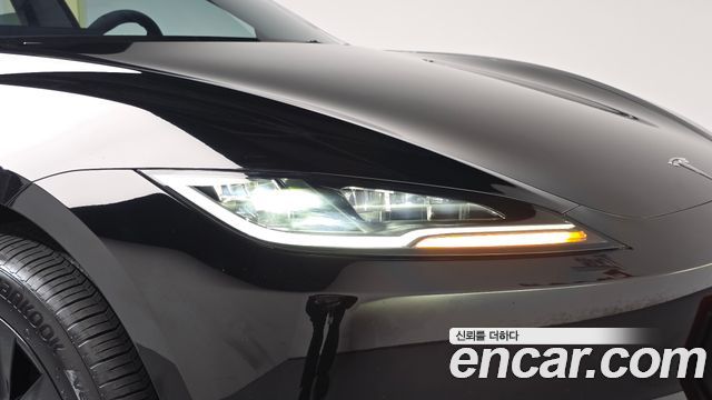 Tesla Model 3 2024 — photo 8