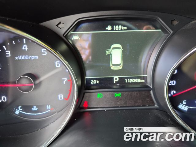 Kia Canival 2020 — photo 8