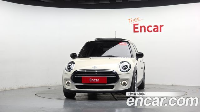 Mini Cooper 2020 — photo 3