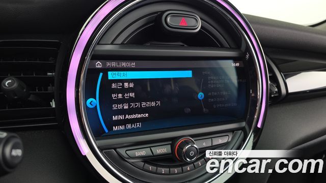 Mini Cooper 2020 — photo 21