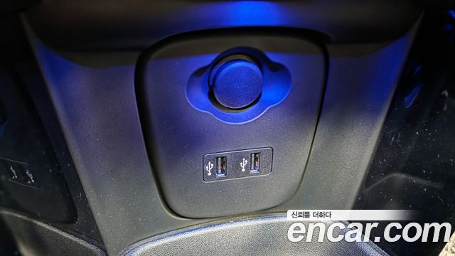 Mini Cooper 2020 — photo 28