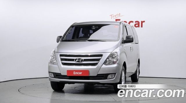 Hyundai Starex 2017 — photo 3