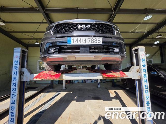 Kia Sorento 2023 — photo 1