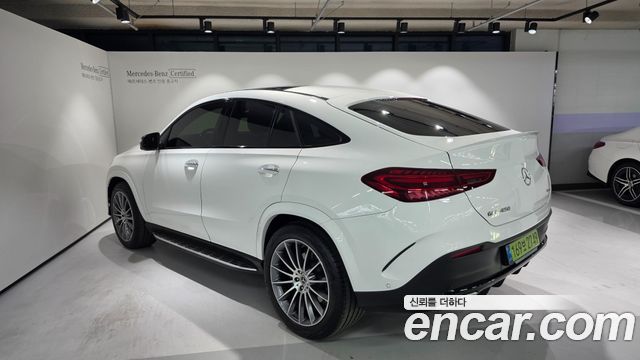 Mercedes-Benz GLE-Class 2026 — photo 4