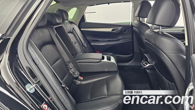 Hyundai Grandeur 2022 — photo 18