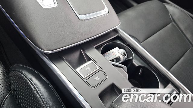 Hyundai Grandeur 2022 — photo 28