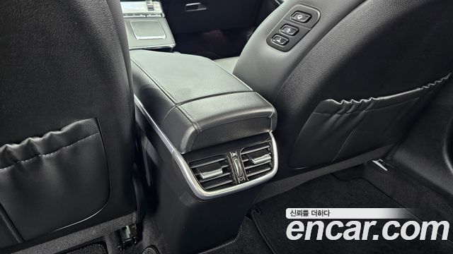 Hyundai Grandeur 2022 — photo 33