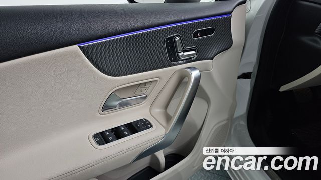 Mercedes-Benz A-Class 2024 — photo 19
