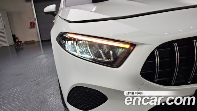 Mercedes-Benz A-Class 2024 — photo 8