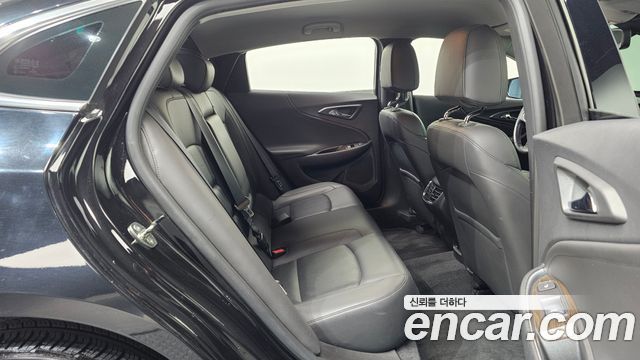 Chevrolet Korea Malibu 2018 — photo 32
