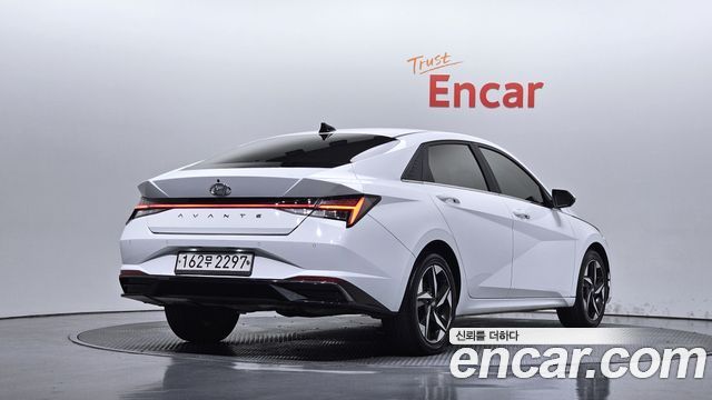 Hyundai AVANTE 2021 — photo 2