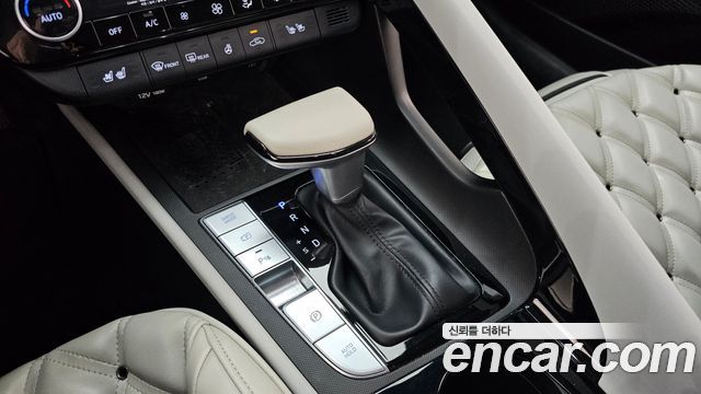 Hyundai AVANTE 2021 — photo 12