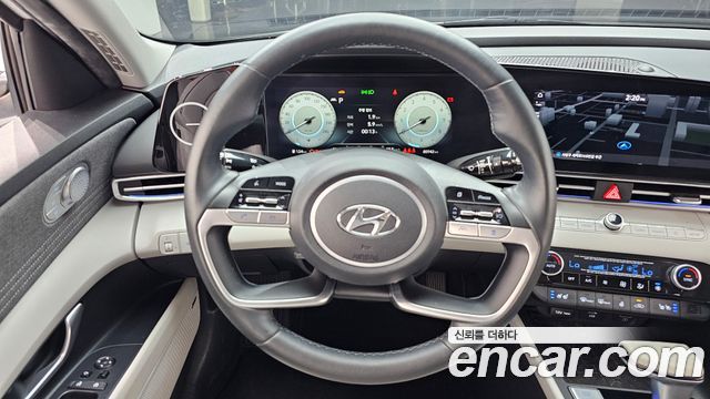 Hyundai AVANTE 2021 — photo 19