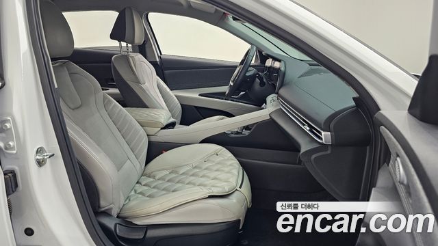 Hyundai AVANTE 2021 — photo 16