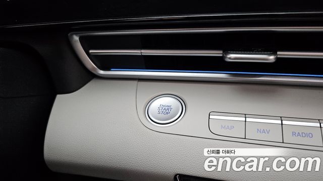 Hyundai AVANTE 2021 — photo 27