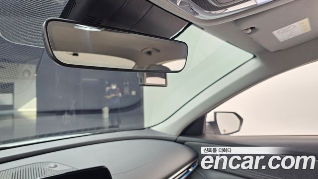 Hyundai AVANTE 2021 — photo 29
