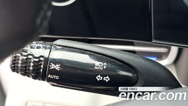Hyundai AVANTE 2021 — photo 30